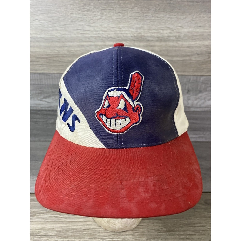 Vintage Authentic Cleveland Indians Snap Back Hat MLB Spellout Out